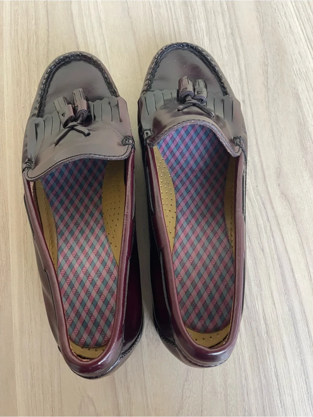 G.H. Bass & Co. Burgundy Tassel Kiltie Loafers
